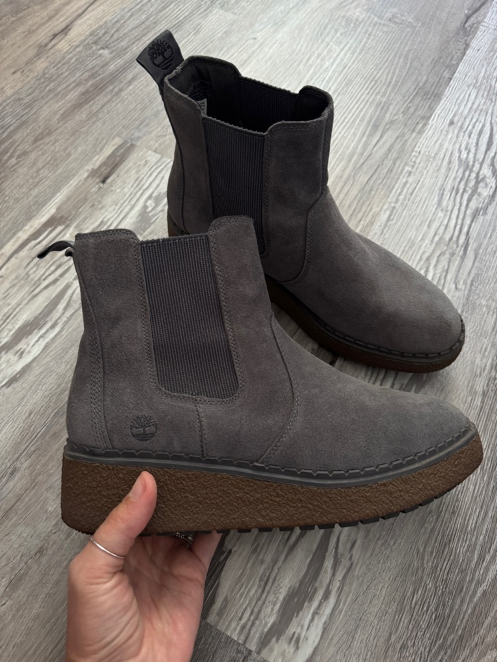 Timberland Bluebell Lane Suede Wedge Chelsea Boots Size 9.5